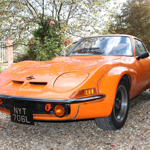 Opel GT logo