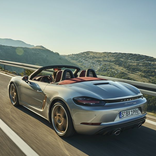 Porsche Boxster logo