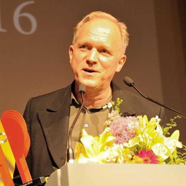 Ulrich Tukur logo