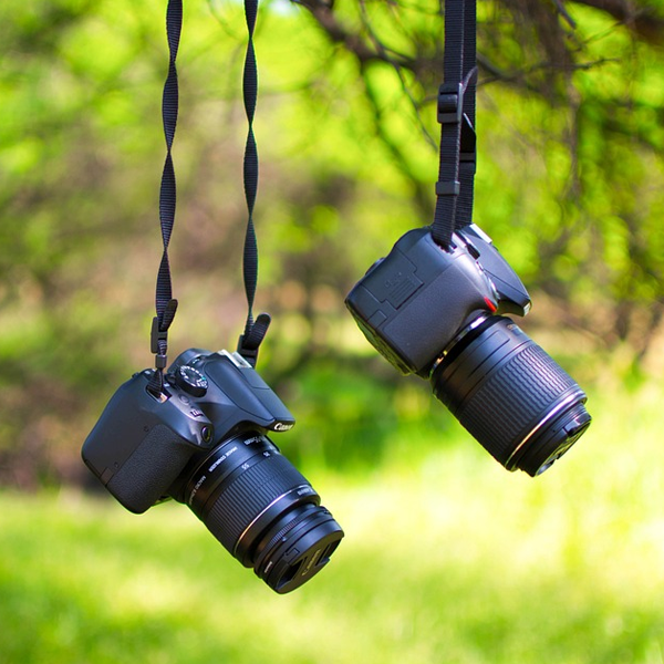 DSLR photography logo