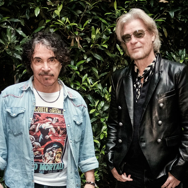 Hall & Oates logo