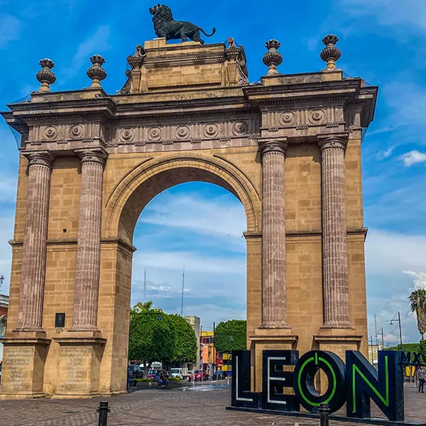 León, Guanajuato logo