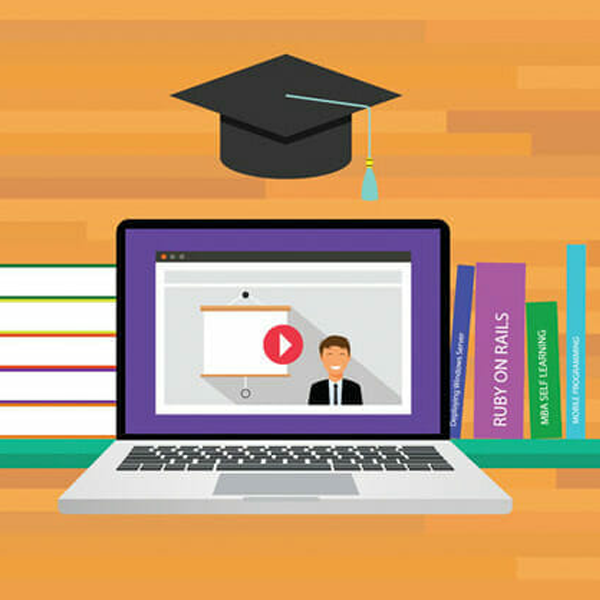 Online degree logo