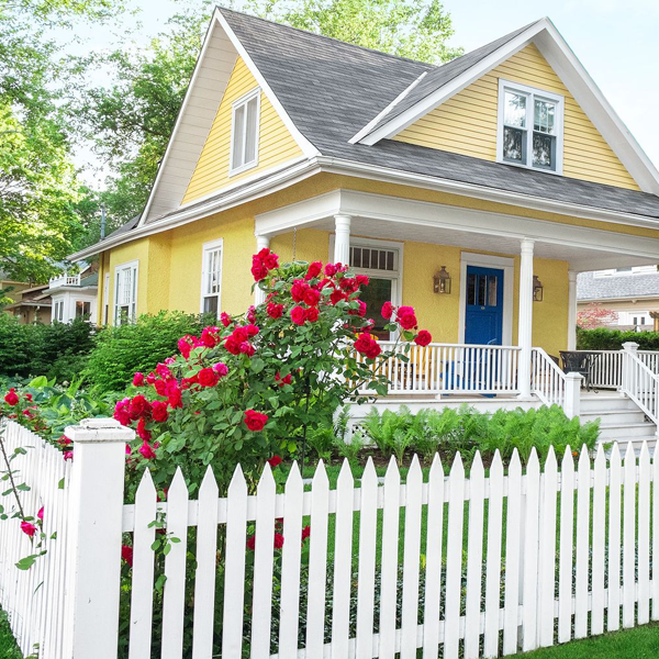 Picket fence logo