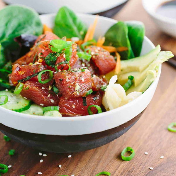 Poke (fish salad) logo