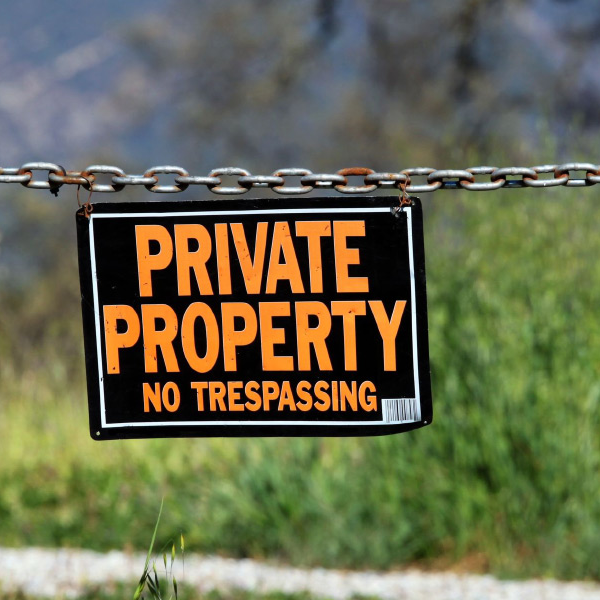Private property logo