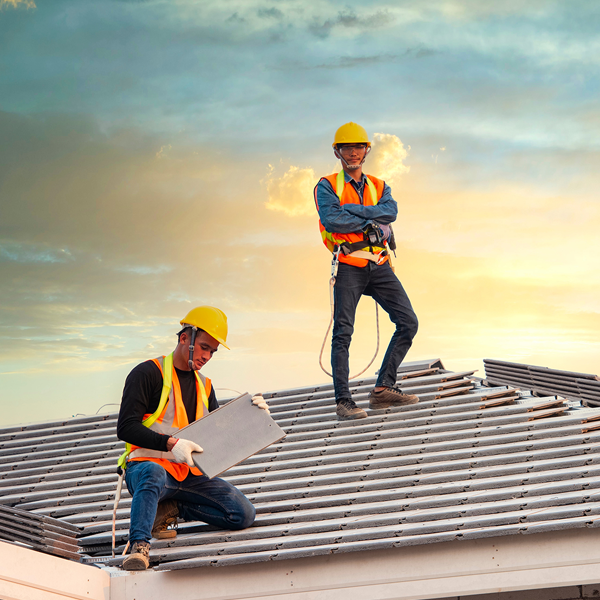 Roofing Contractor logo