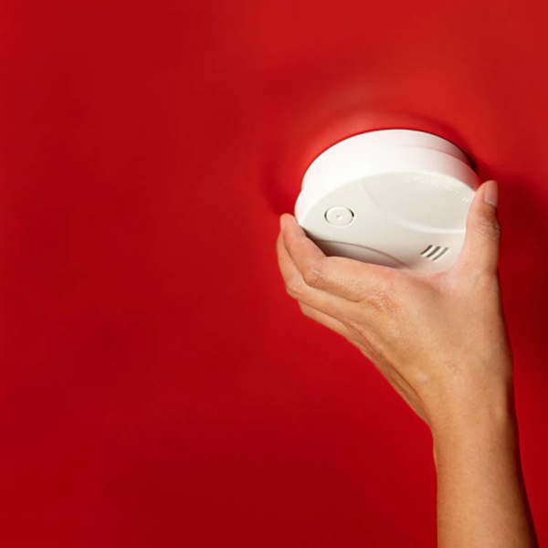 Smoke detector logo