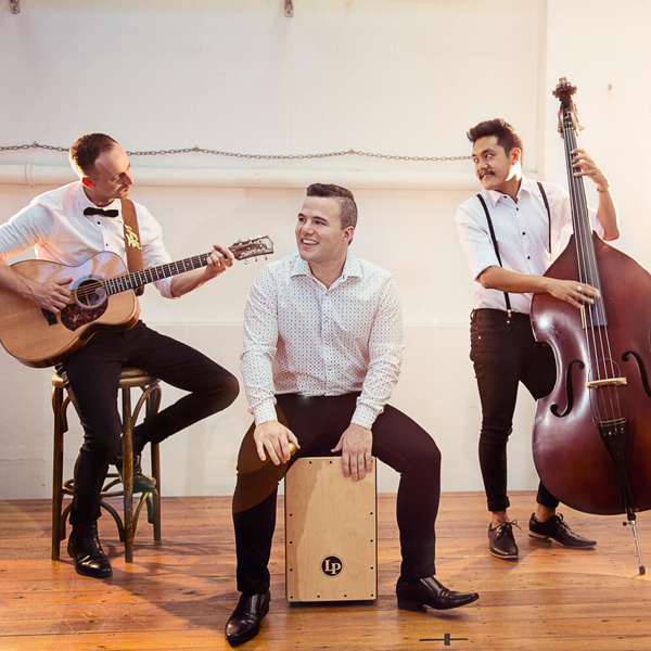 Trio (music) logo