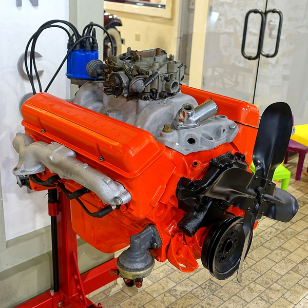 V8 engine