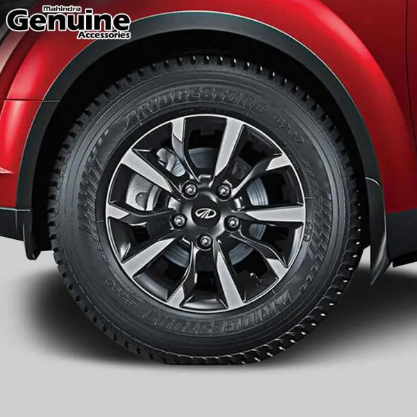 Alloy wheel logo