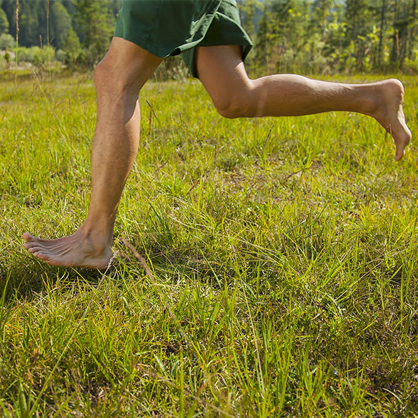 Barefoot running logo