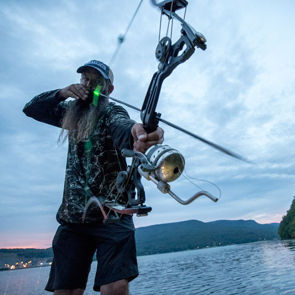 Bowfishing logo