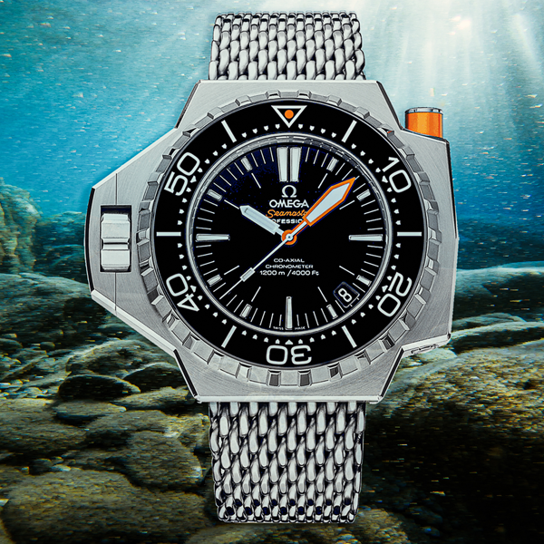 Diving watch logo