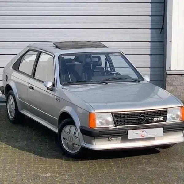 Opel Kadett logo