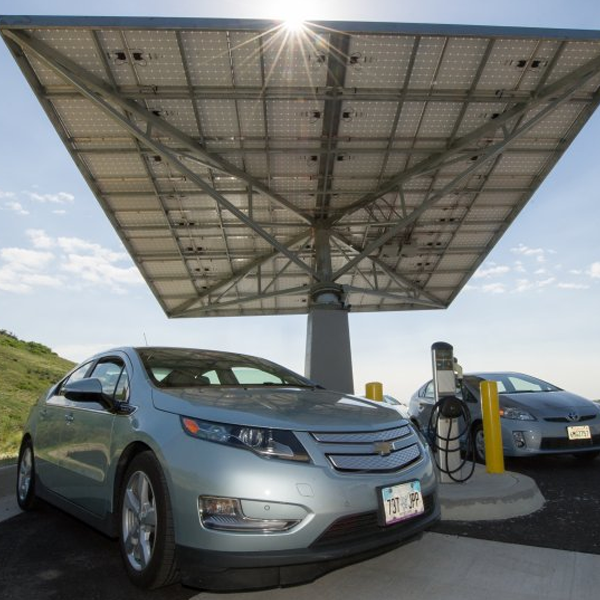 Alternative fuel vehicle