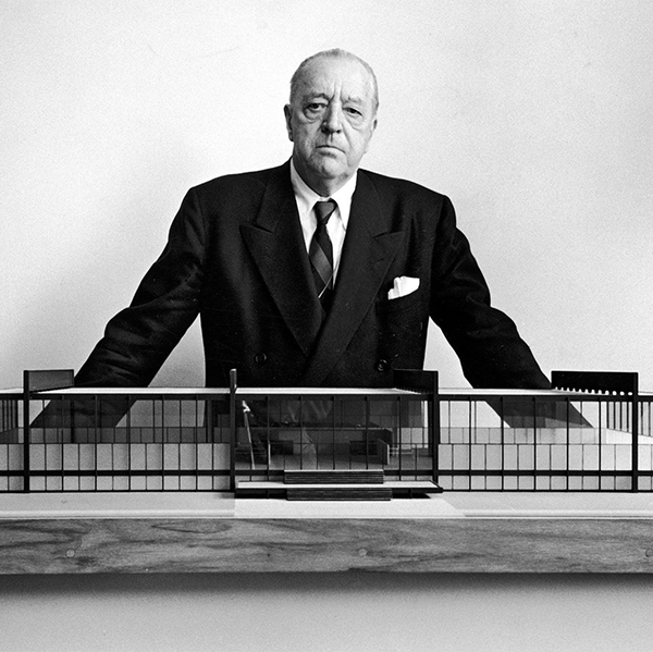 Ludwig Mies van der Rohe