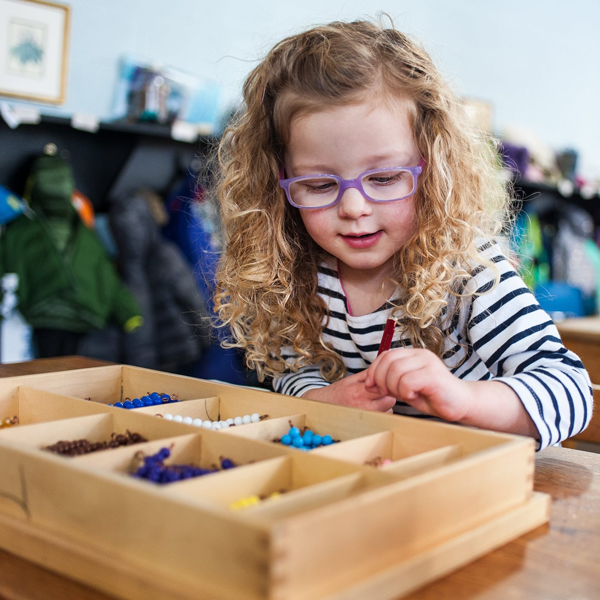 Montessori education logo