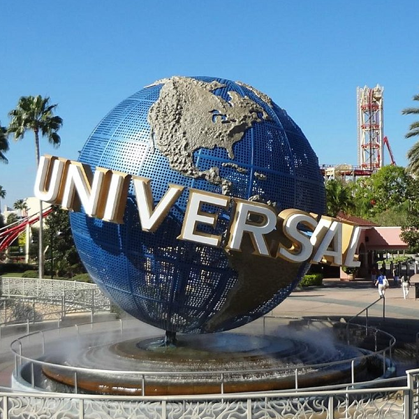 Universal Studios logo