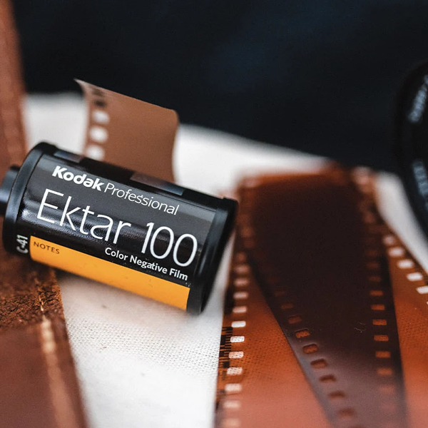 35 mm film logo