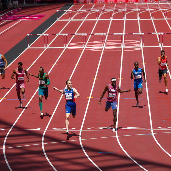 400 metres logo