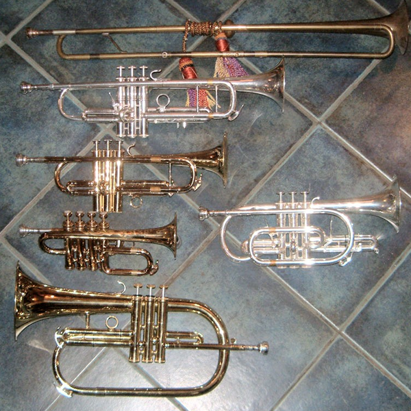 Brass instrument logo