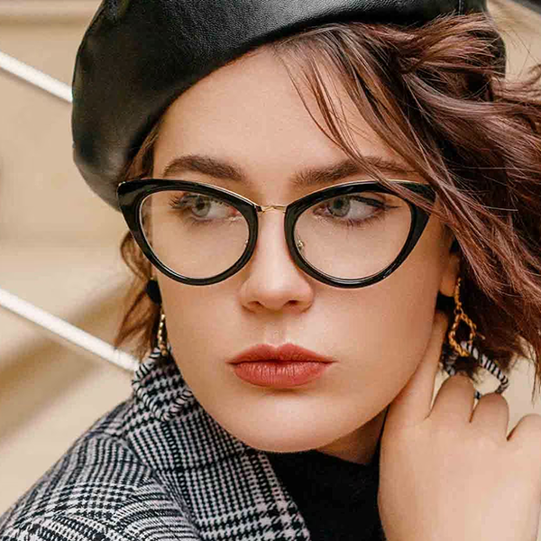 Cat eye glasses logo