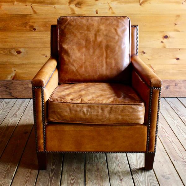 Club chair logo