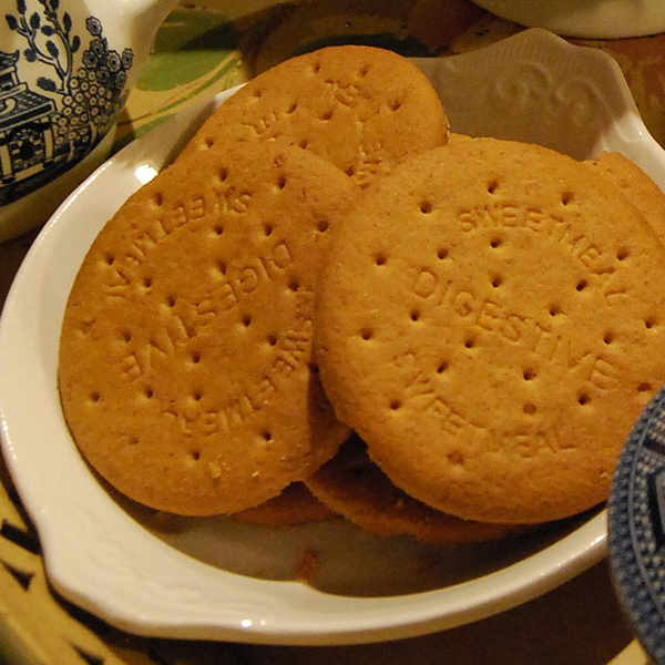 Digestive biscuit