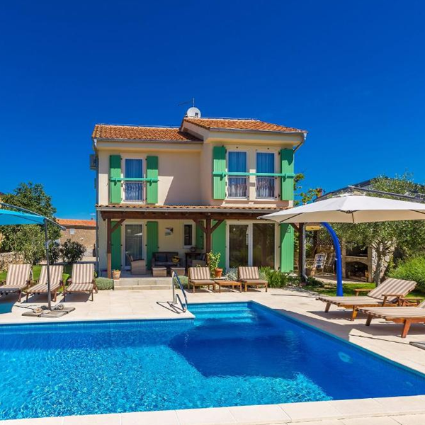 Holiday House
