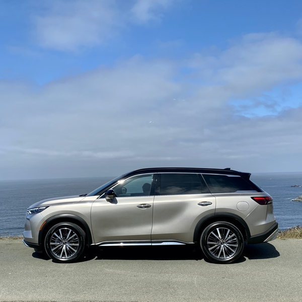 Infiniti QX60 logo