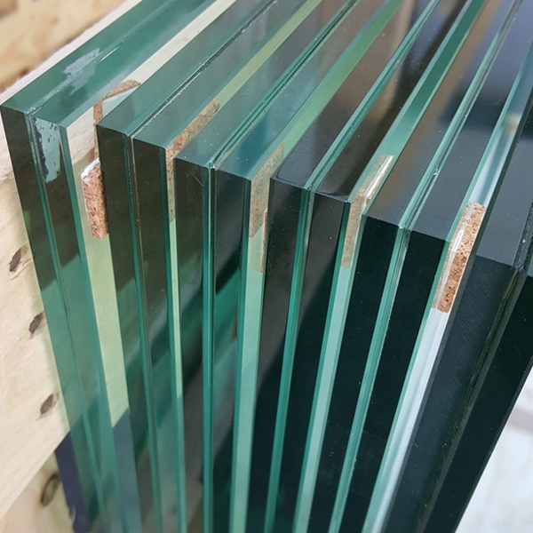 Laminated glass logo