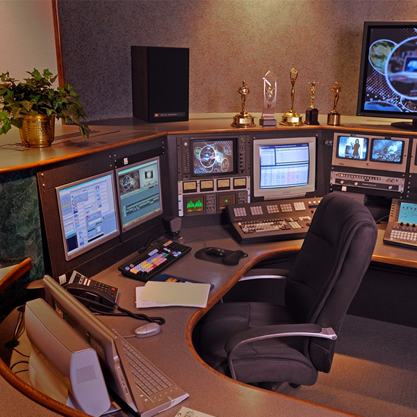 Non-linear editing system logo