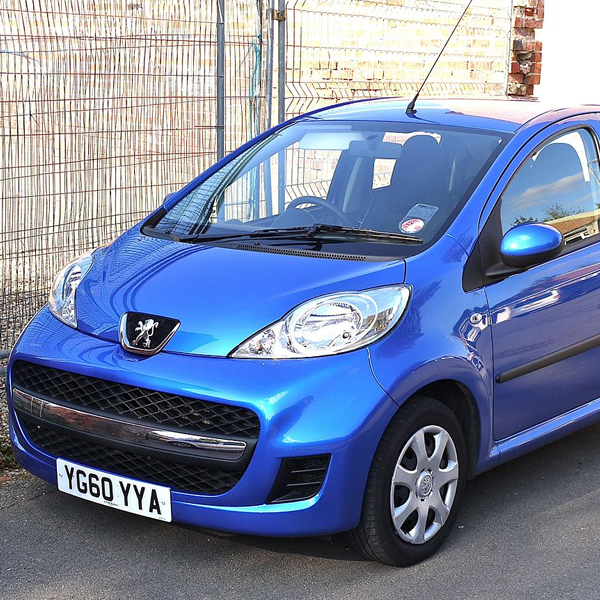 Peugeot 107 logo