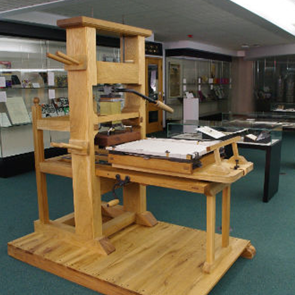 Printing press logo