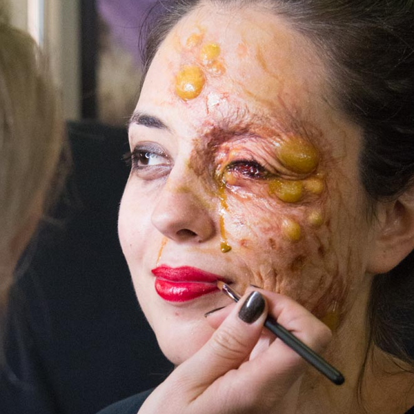 Prosthetic makeup