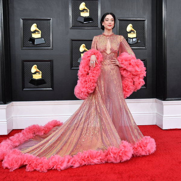 Red carpet fashion logo
