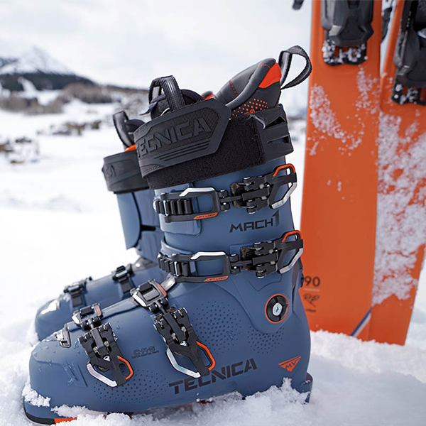Ski boot logo