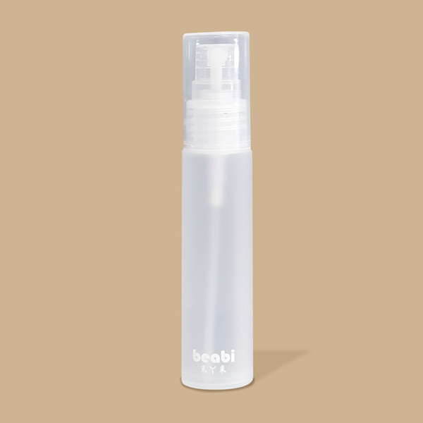 Spray bottle
