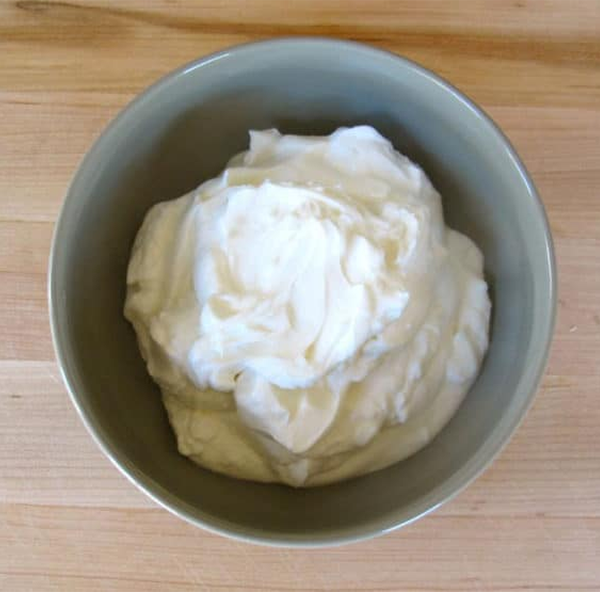 Strained yogurt logo
