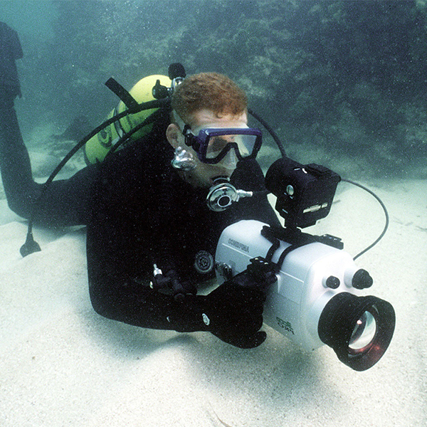 Underwater videography logo