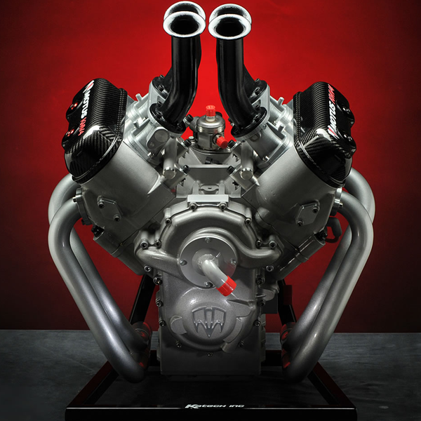 V4 engine