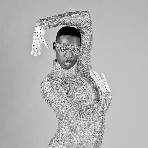 Voguing logo