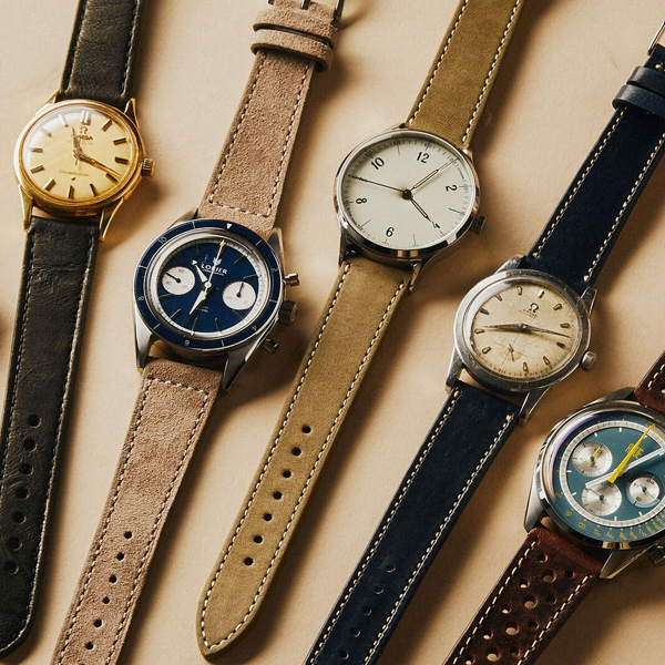 Watch strap logo