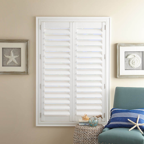 Window shutter logo