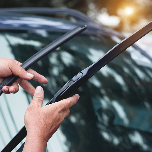Windscreen wiper logo