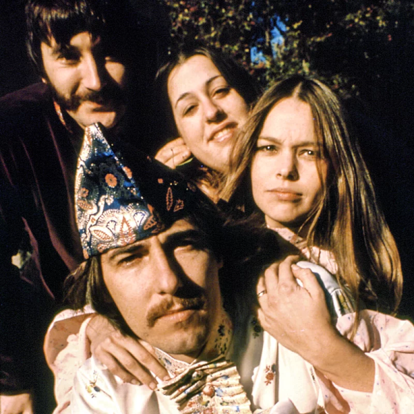 The Mamas & the Papas logo