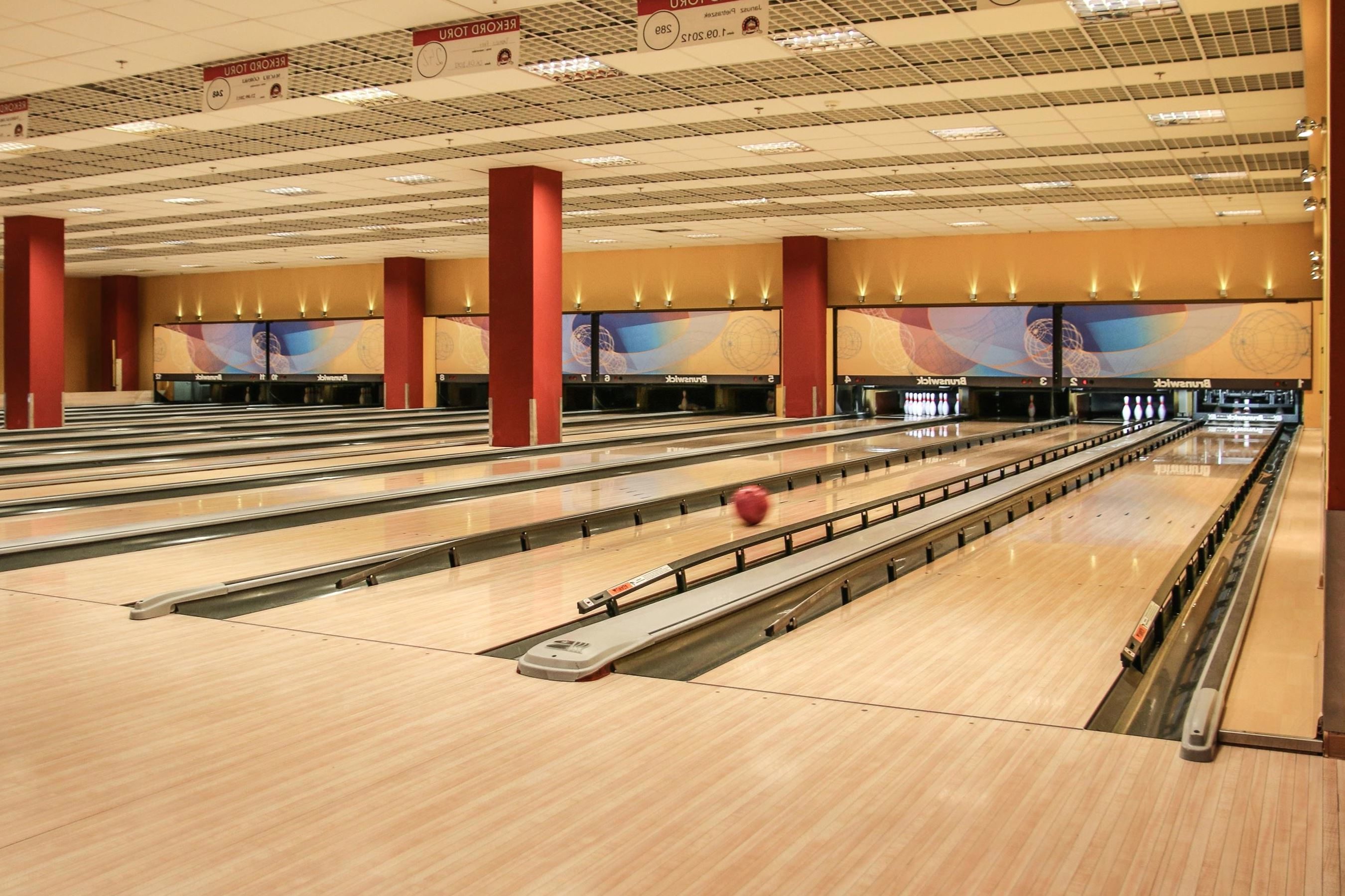 Bowling logo