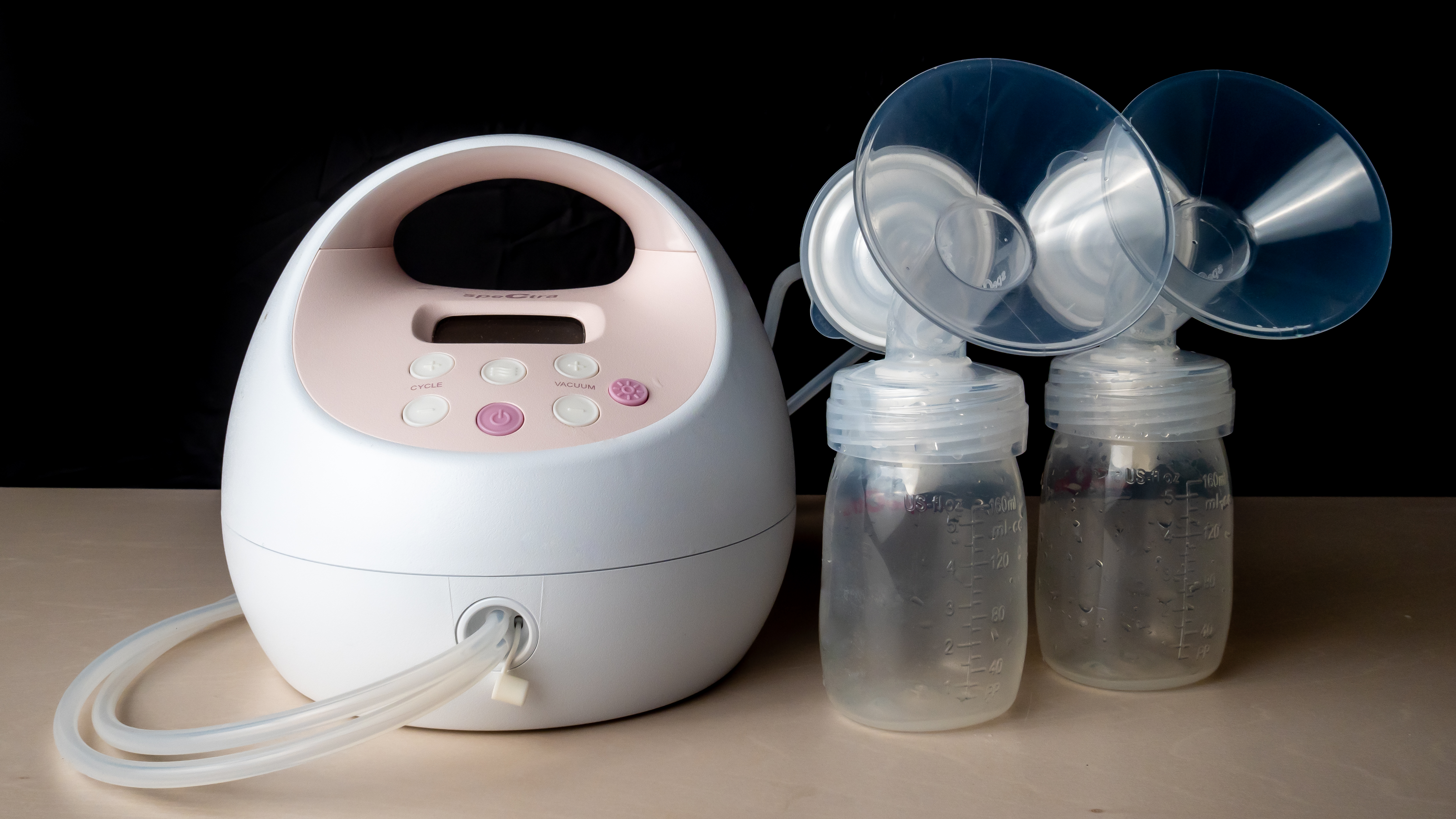 Breast pump