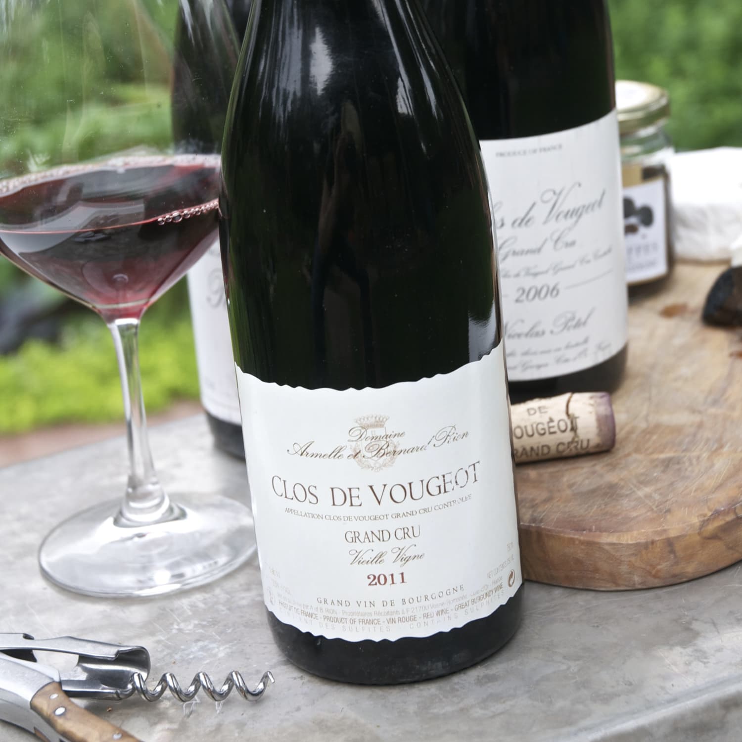 Burgundy wine